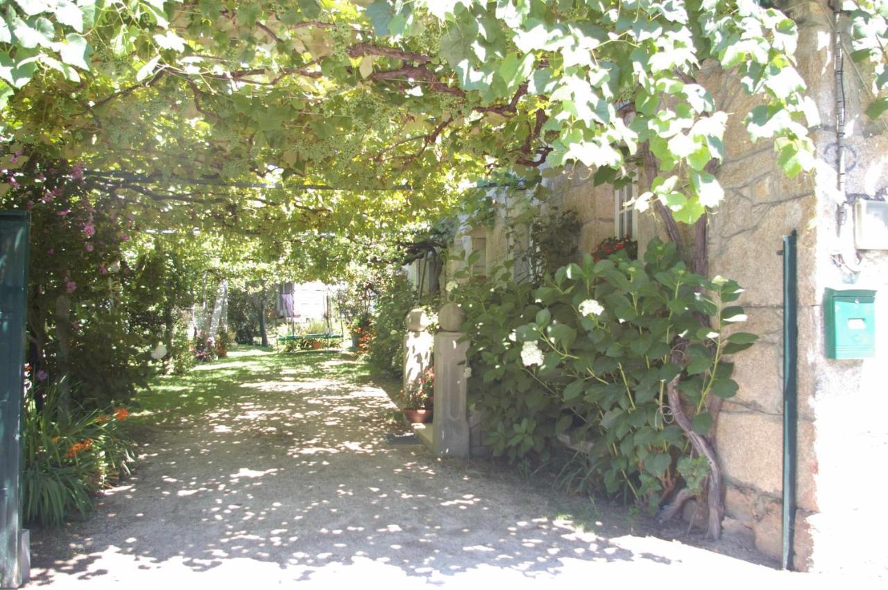 Vivienda Tradicional Con Jardin Y Patio Interior Villa Villanueva De Arosa Exterior foto