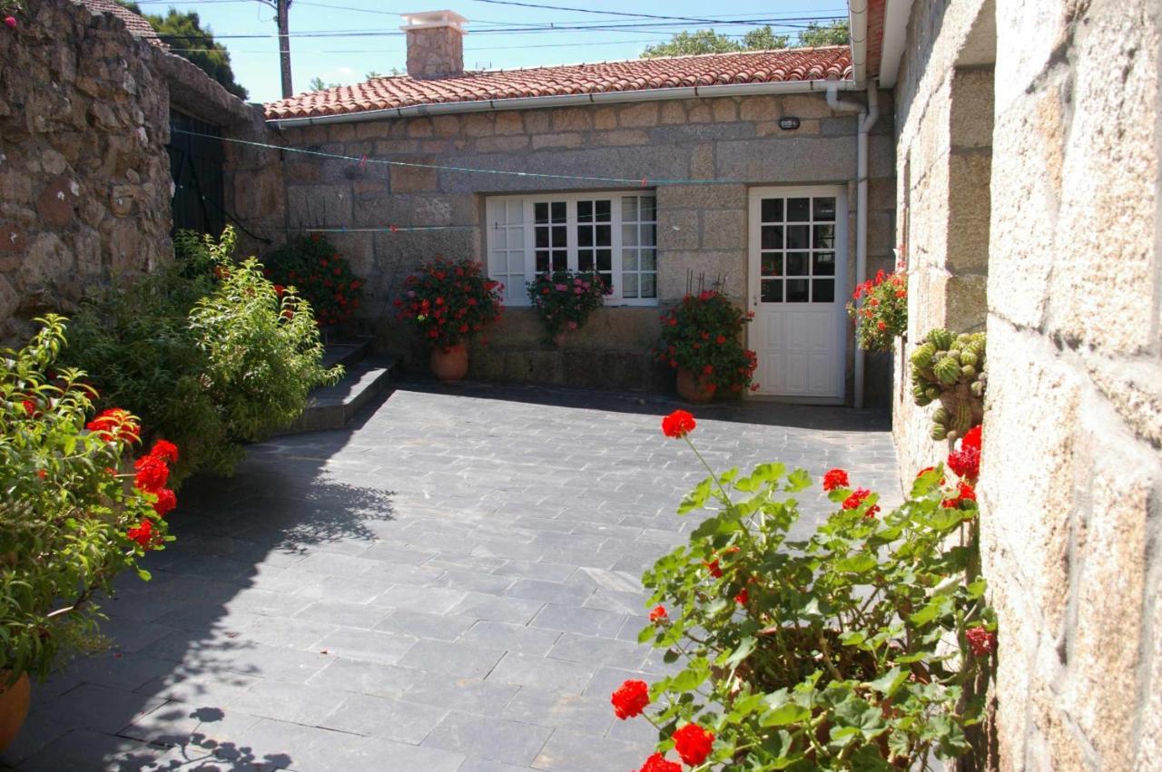Vivienda Tradicional Con Jardin Y Patio Interior Villa Villanueva De Arosa Exterior foto